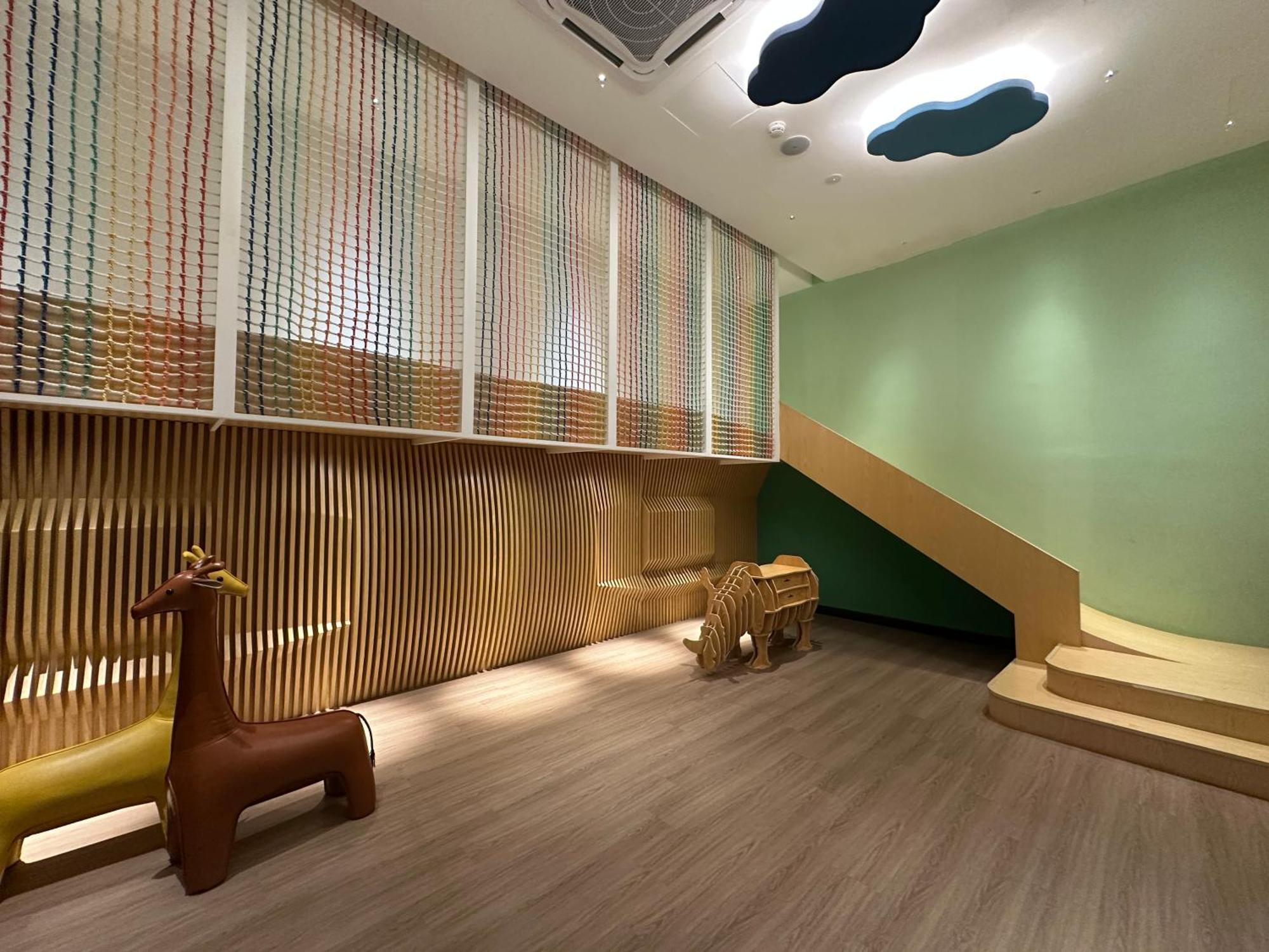 New-kl Cozy 3 Near Pavilionbj, Mv & Velocity *